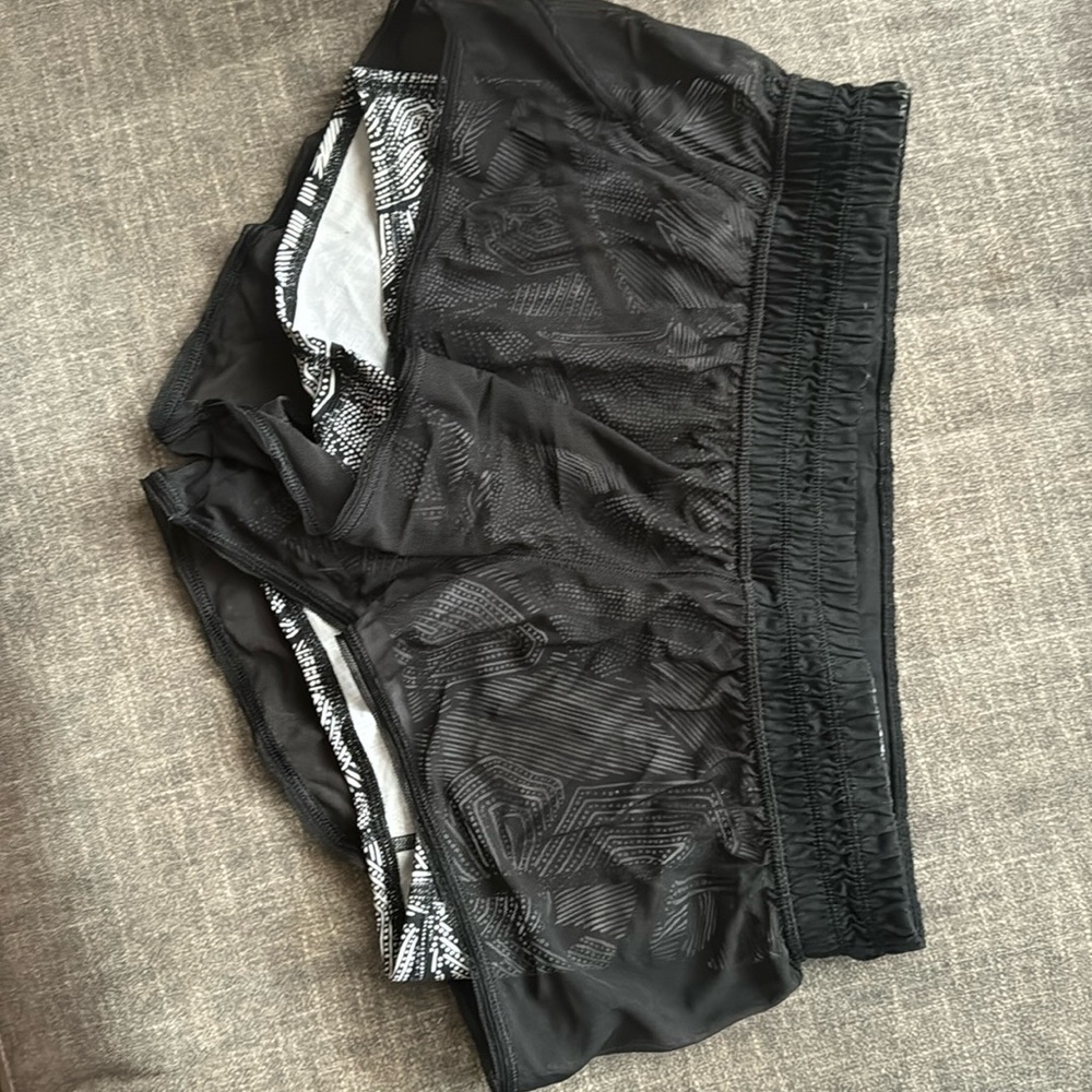 Lulu lemon city sky shorts